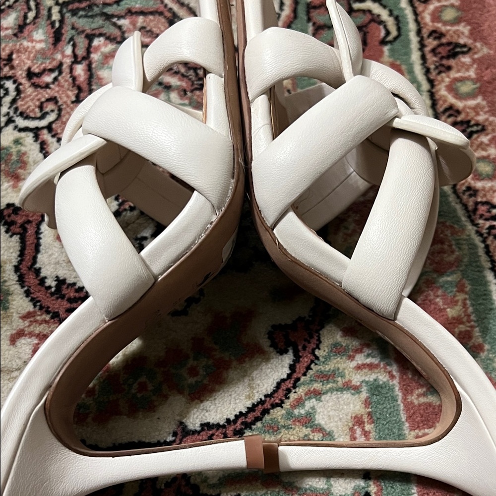 Coach Women's Cream Knot Detail Mules sandals - Picture 11 of 14